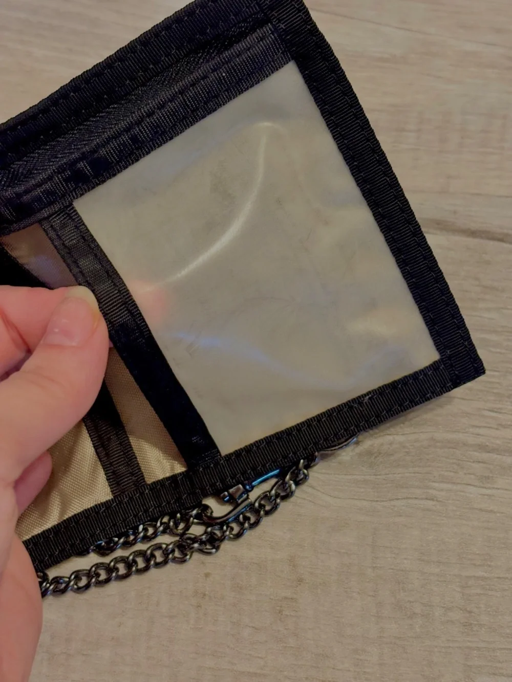 PacSafe Trifold Black Anti Theft Heavy Chain Walletsafe Travel PE081 Y2K Retired